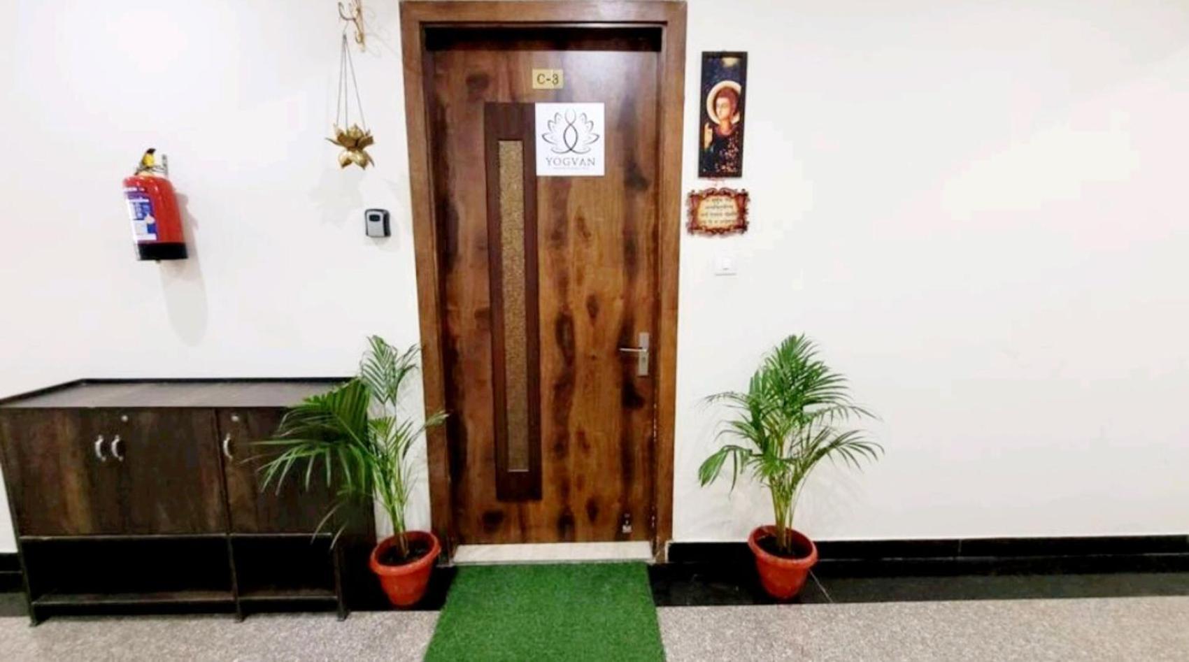 Yogvan Luxury 1Bhk Apartments Tapovan Rishīkesh المظهر الخارجي الصورة